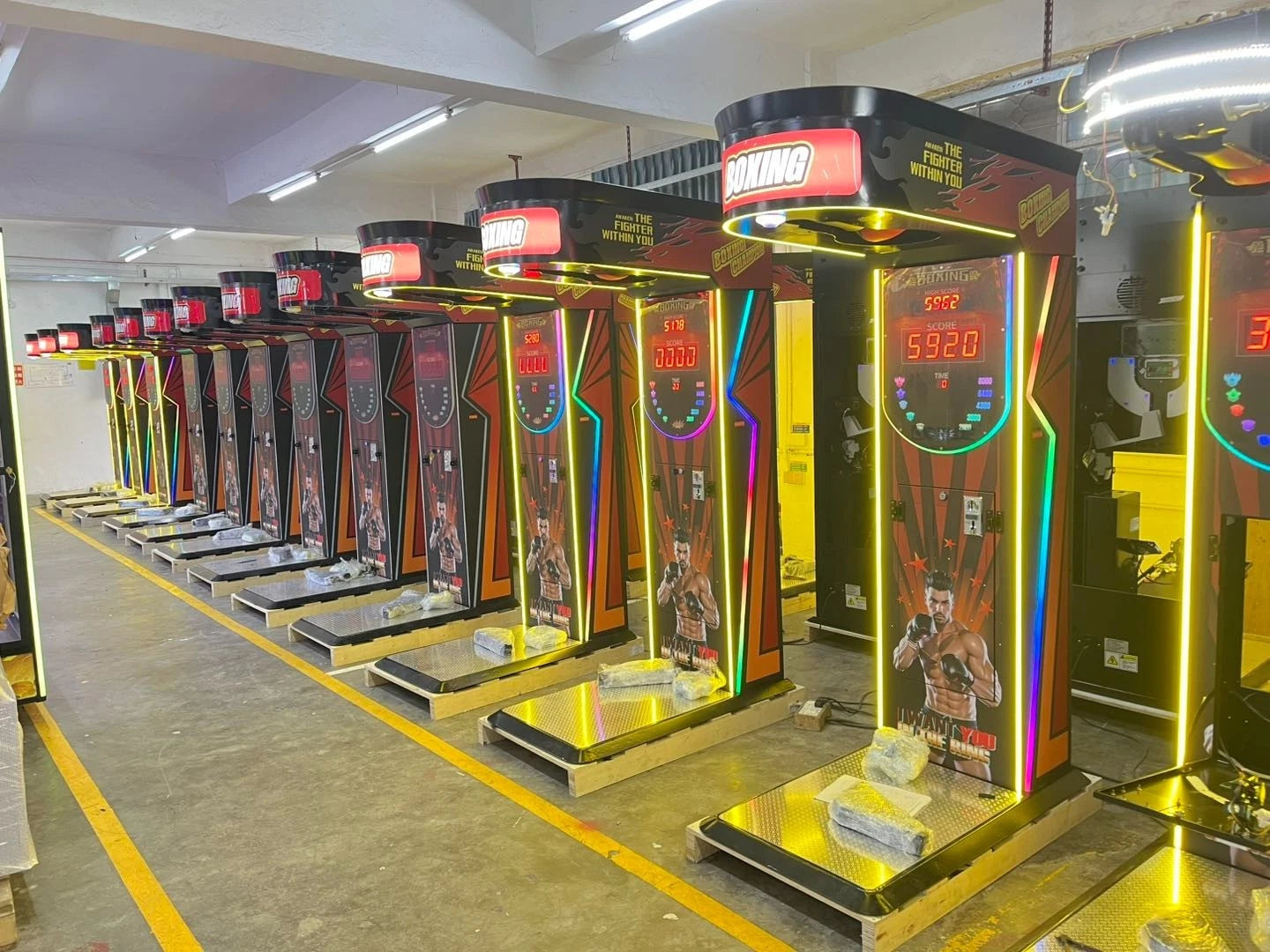 Boxer Champion Punch Machine