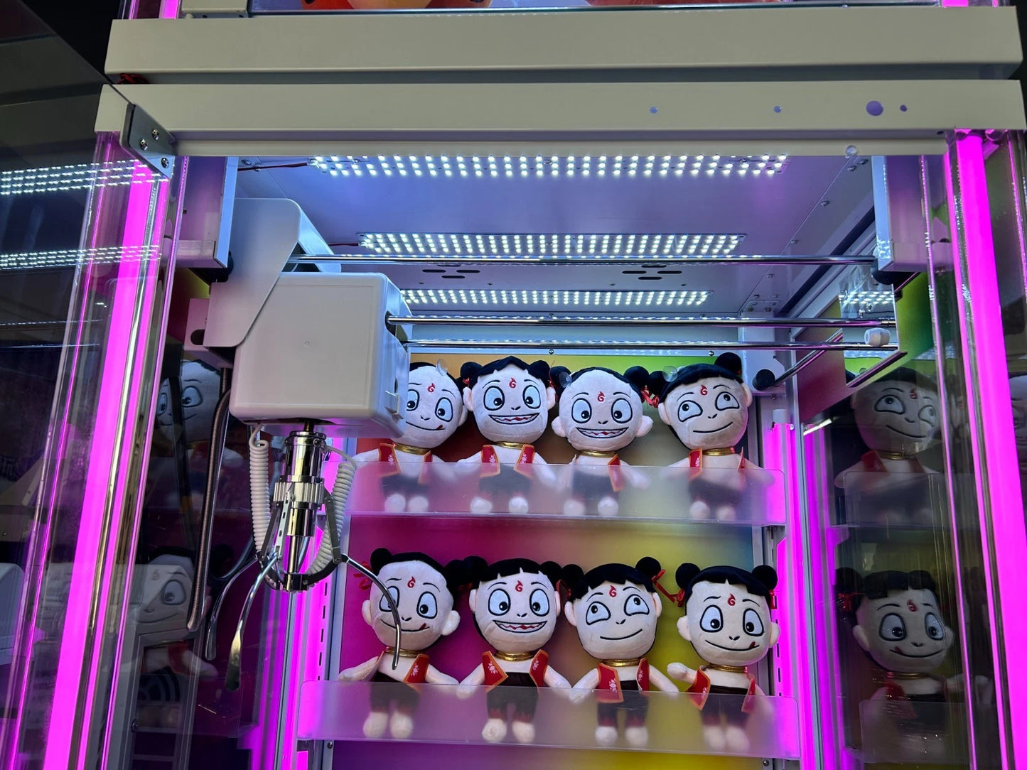 RAINBOW PRIZE CUBE Claw Machine – LED Arcade Crane Game